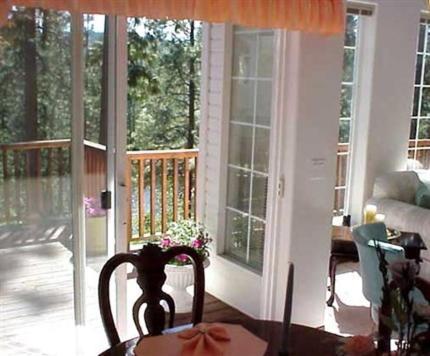 River Cove Elegant Waterfront Bed & Breakfast Post Falls Værelse billede