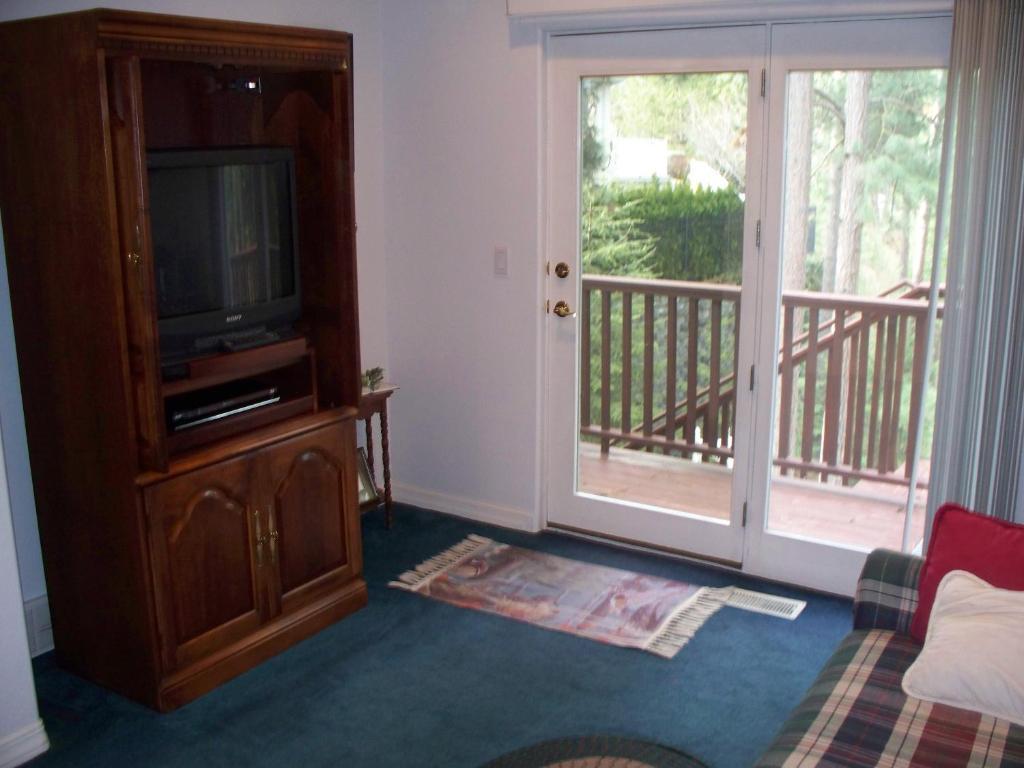 River Cove Elegant Waterfront Bed & Breakfast Post Falls Værelse billede